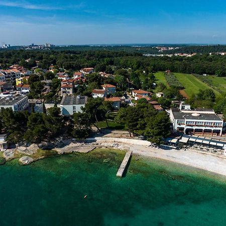Apartment Axelle 50 Meters To The Beach Banjole Dış mekan fotoğraf